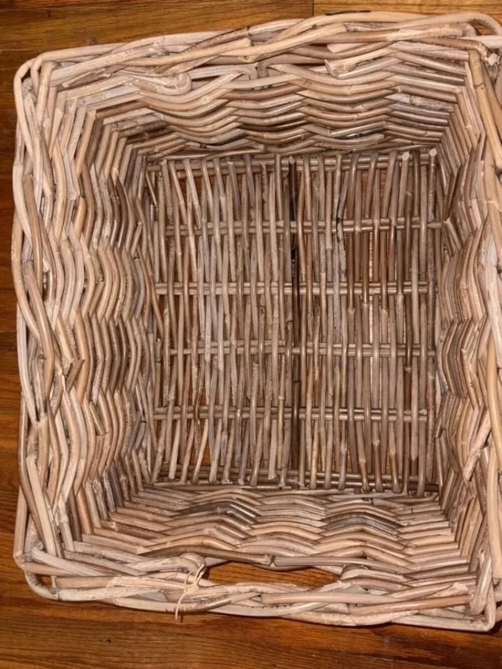 Smith &Hawkins Kooboo Ratan Storage Basket 21 x 18.5 x 12 Inch